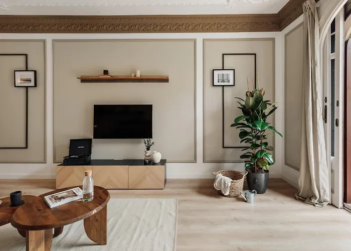 Quira - 4 Bedrooms And Balcony In Eixample Dreta 公寓