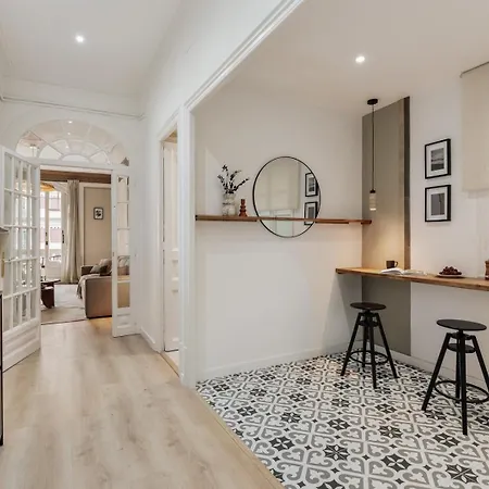 Apartmán Quira - 4 Bedrooms And Balcony In Eixample Dreta *